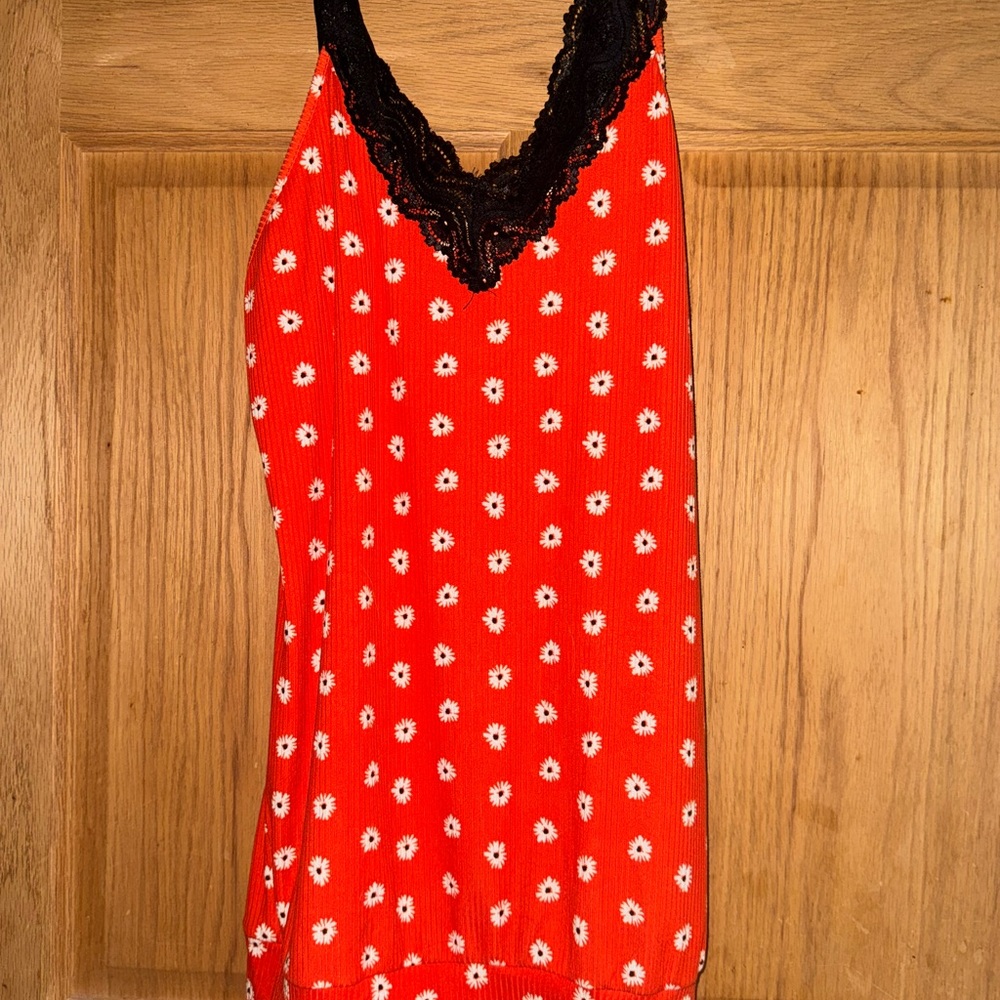 Blumin Apparel orange black daisy floral tank medium